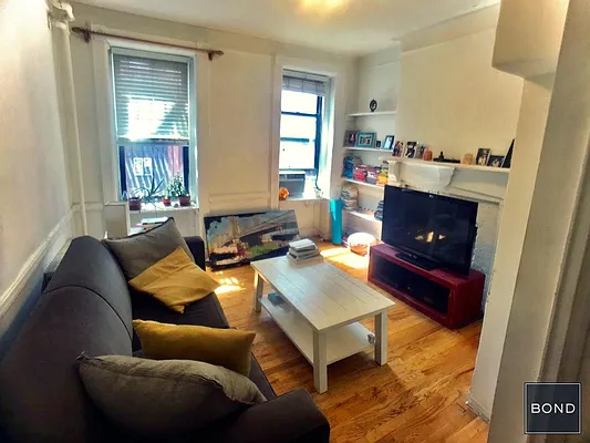 Rented by Bond New York | media 1