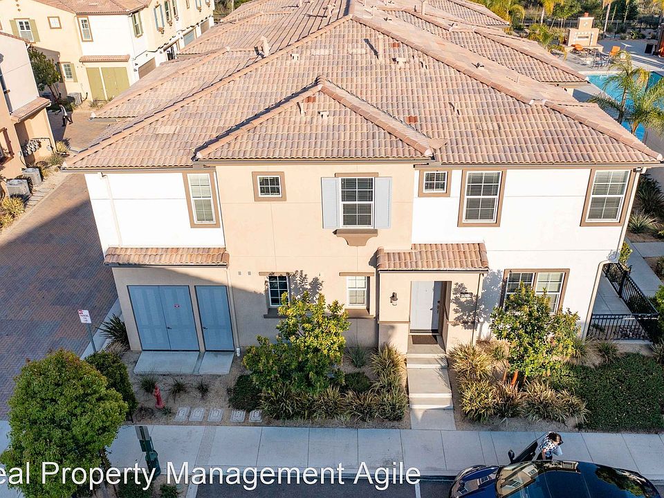 1st image of 40308 Calle Real