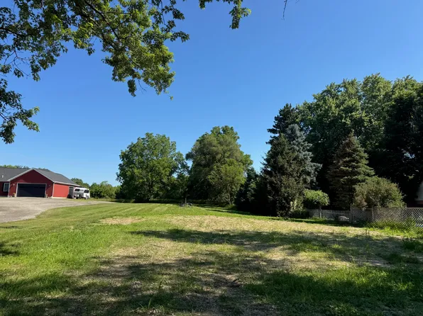 5975 Sibley Rd, Chelsea, MI 48118