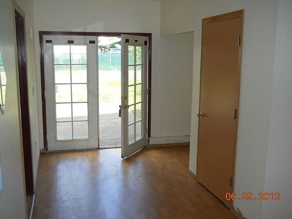 4th image of 1242 Mary Lou St SE