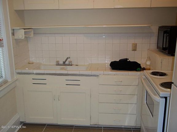 3rd image of 1653 Euclid St #2