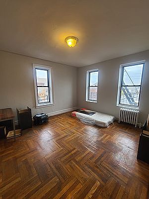 4th image of 3402 Avenue I #Cc