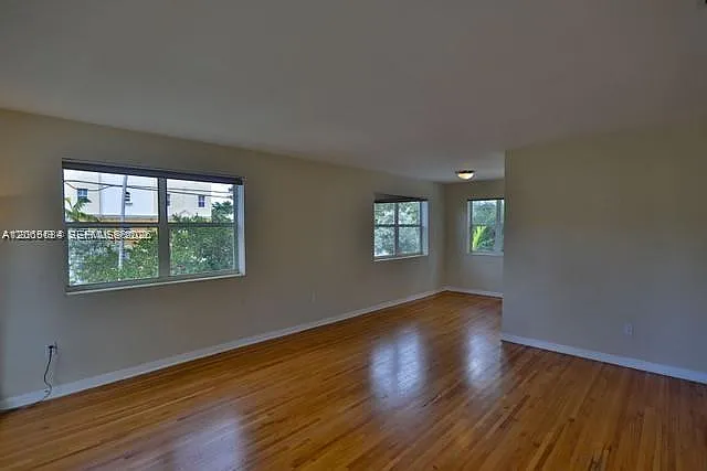 47 Sidonia Ave #47 — Photo 8