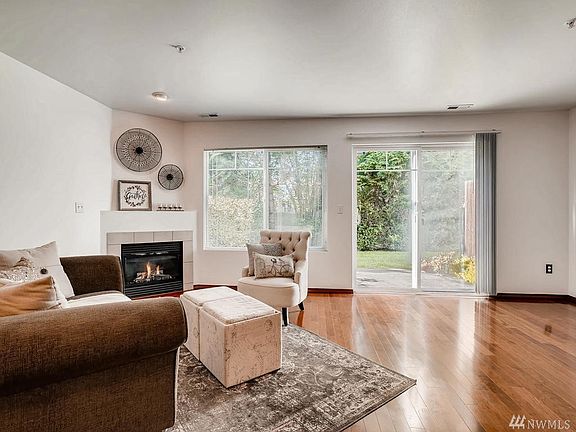 4th image of 15414 35th Ave W #45