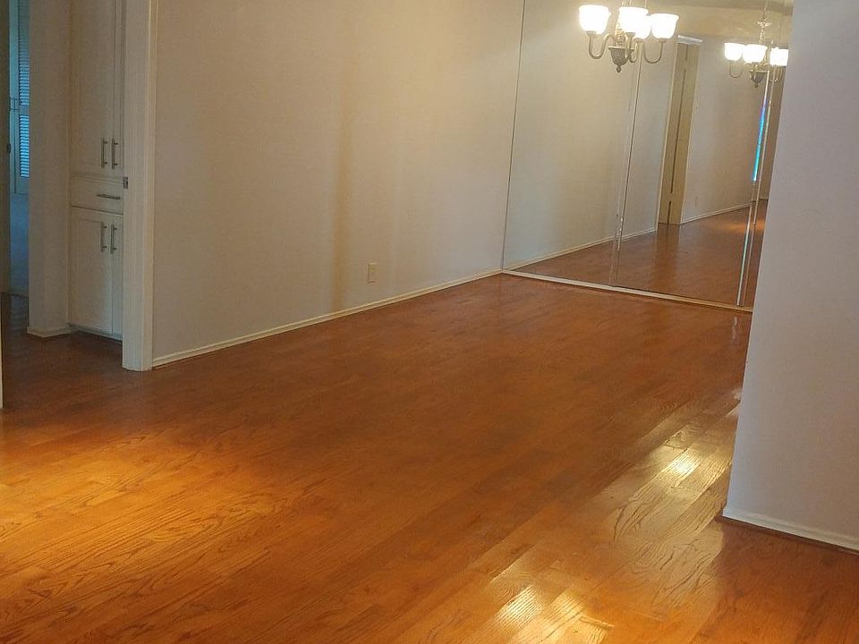 1st image of 11154 Valleydale Dr APT A