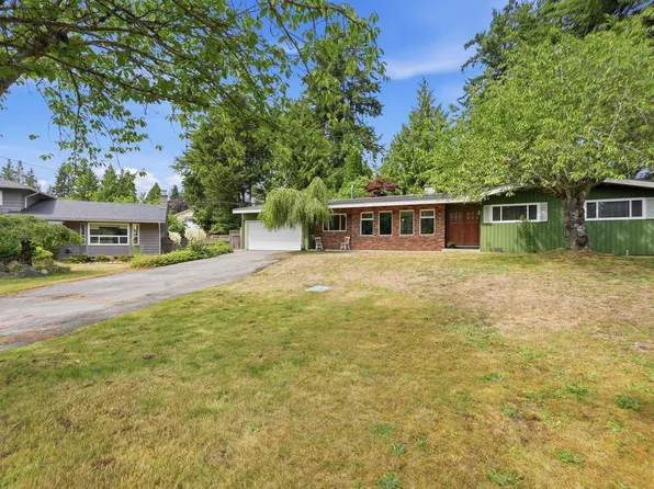6520 Bradford Pl, Delta, BC V4E 1G3