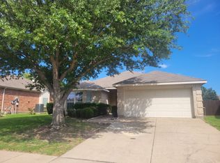 1537 Fairfield Dr, Forney, TX 75126