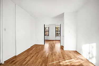 1420 Third Avenue, #3RS