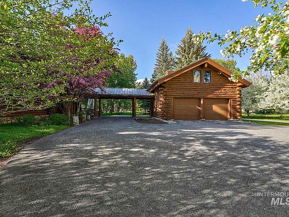 4th image of 1301 Glen Aspen Dr