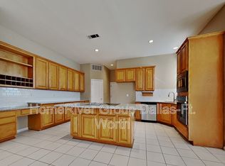 700 Water Oak Dr, Plano, TX 75025