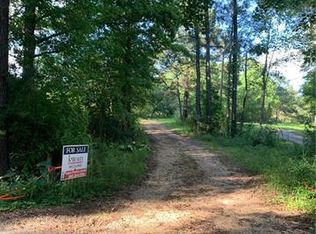 19169 La Tung Rd, Covington, LA 70435