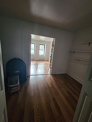 5th image of 531 Hancock St APT 1