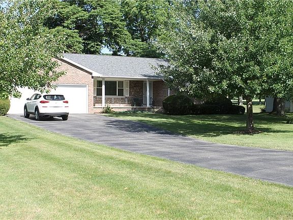 2nd image of 122 Allenwood Dr