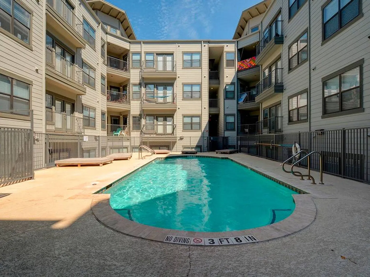 Texan Shoal Creek — Photo 4