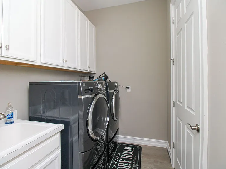 14849 Windward Ln — Photo 25