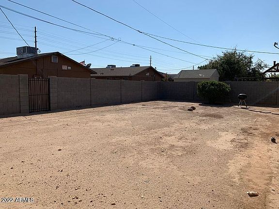 2nd image of 2257 W Hidalgo Ave