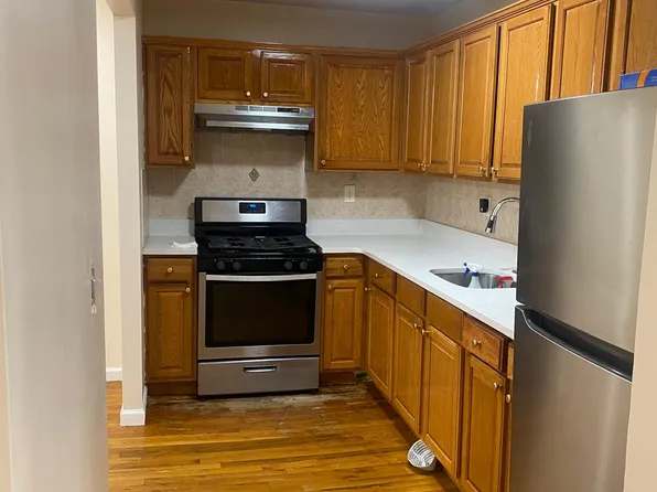 (undisclosed Address), Bronx, NY 10462