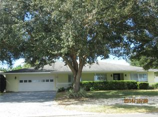 1104 Highland Park Dr S, Lake Wales, FL 33898