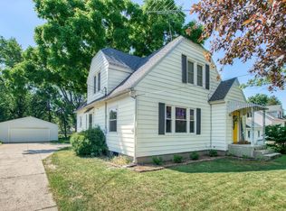 3031 Ivanrest Ave SW, Grandville, MI 49418