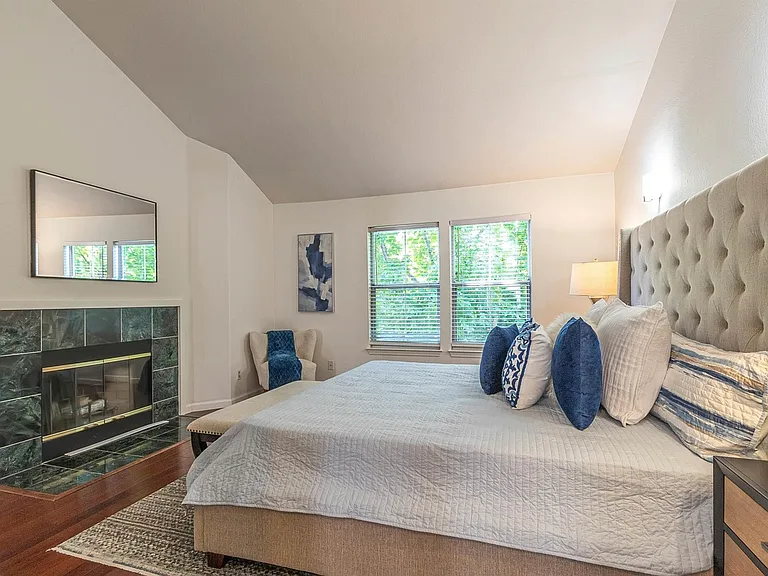 441 Camille Cir #12 — Photo 21