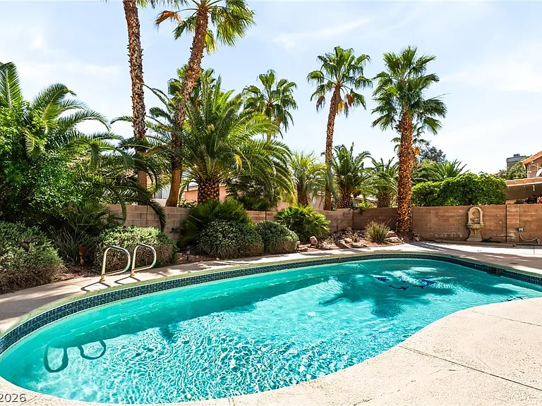 9417 Low Tide Ct — Photo 49