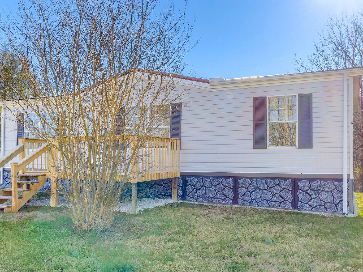 1317 Hawk Creek Rd, London, KY 40741 Zillow