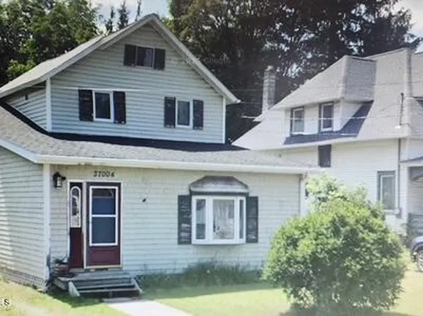 37004 New York 23, Roxbury, NY 12474