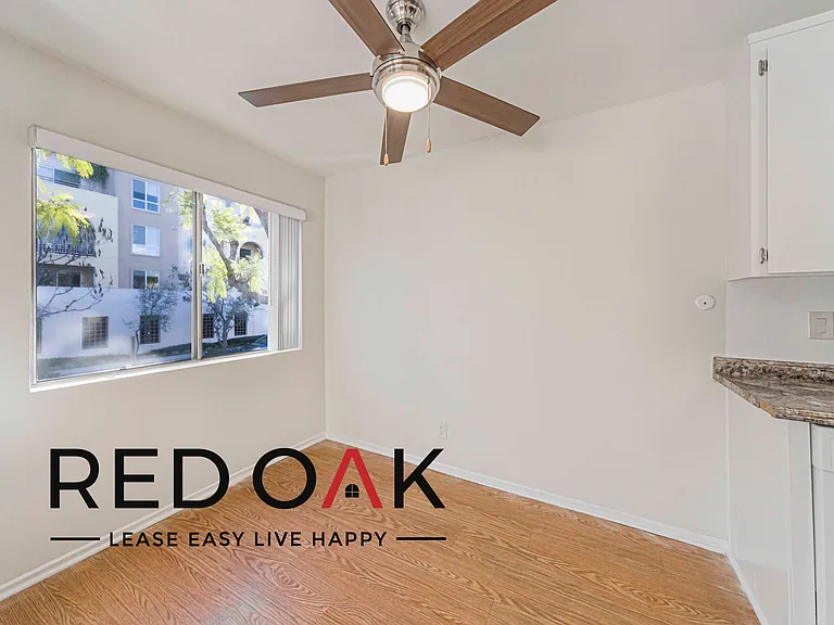 5204 Yarmouth Avenue — Photo 21
