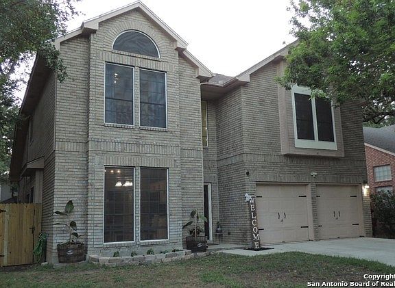 3rd image of 1211 Reawick Dr