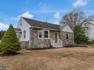 75 Reeder Ave, Lawrence Township, NJ 08648