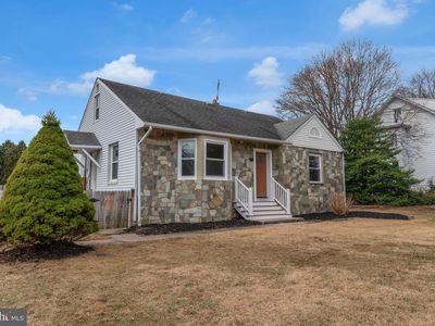 75 Reeder Ave, Lawrence Township, NJ, 08648