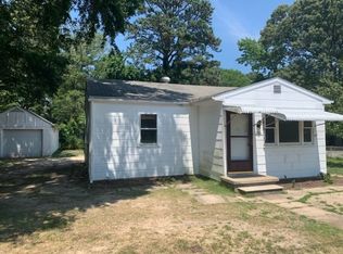 221 E Virginia Ave, Villas, NJ 08251