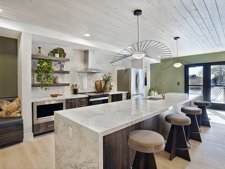 Community Kitchen