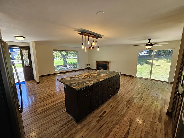 205 Dorado Dr NW — Photo 5
