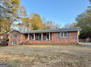 1643 Wesleyan Hills Dr, Macon, GA 31210