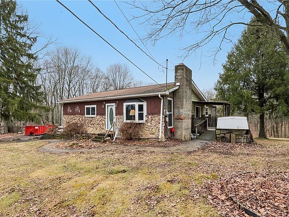 4th image of 174 Whites Hill Rd