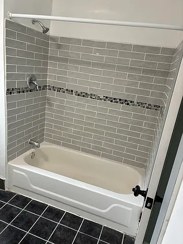 1430 N Leamington Ave #2 — Photo 8