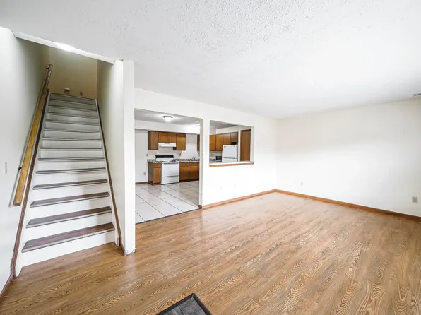 1531 Whitehall Blvd, Kent, OH 44240