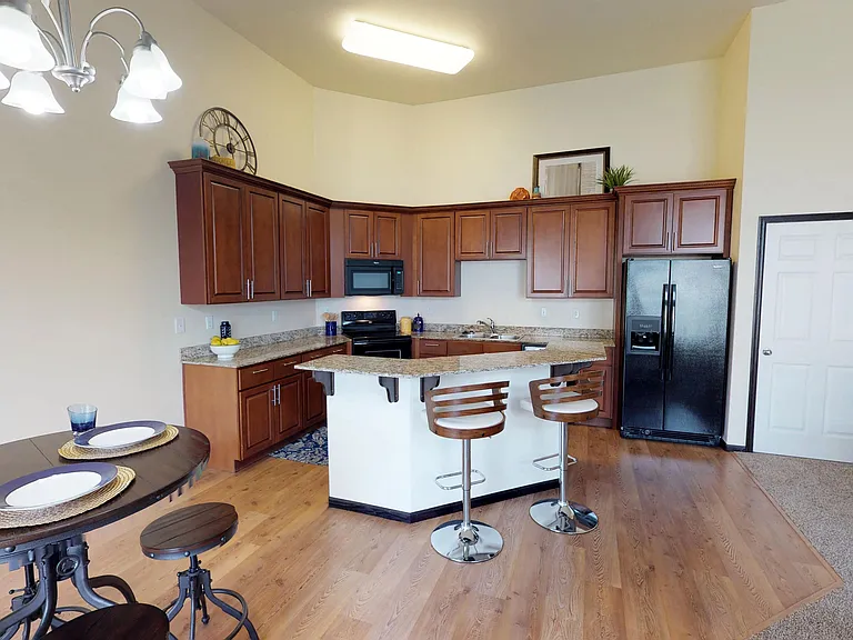 Town Square Townhomes — Photo 6
