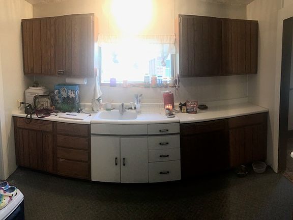 4th image of 649 Teton Ave