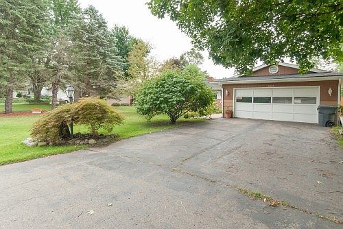 2nd image of 33229 Thelma Ave