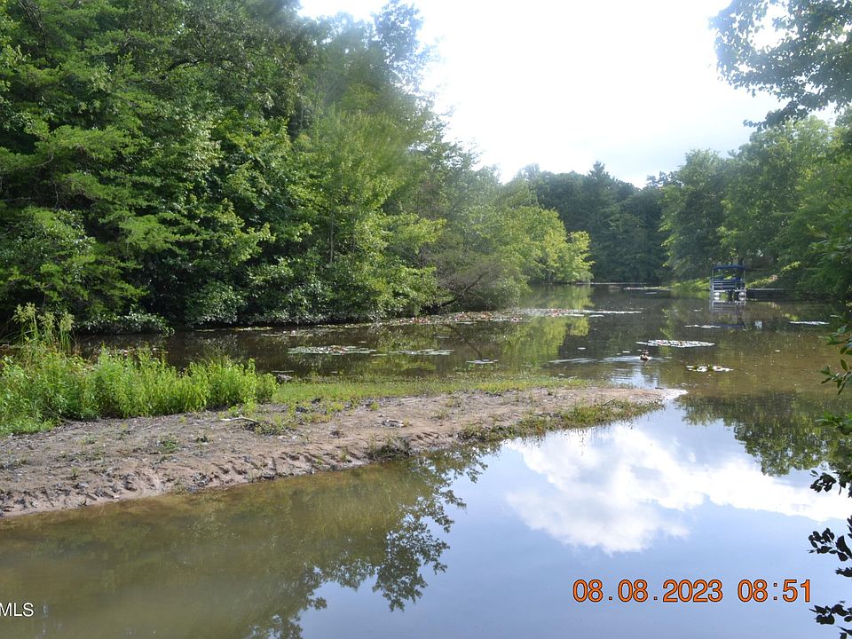 2nd image of 4076 Lone Wolf Cir #12