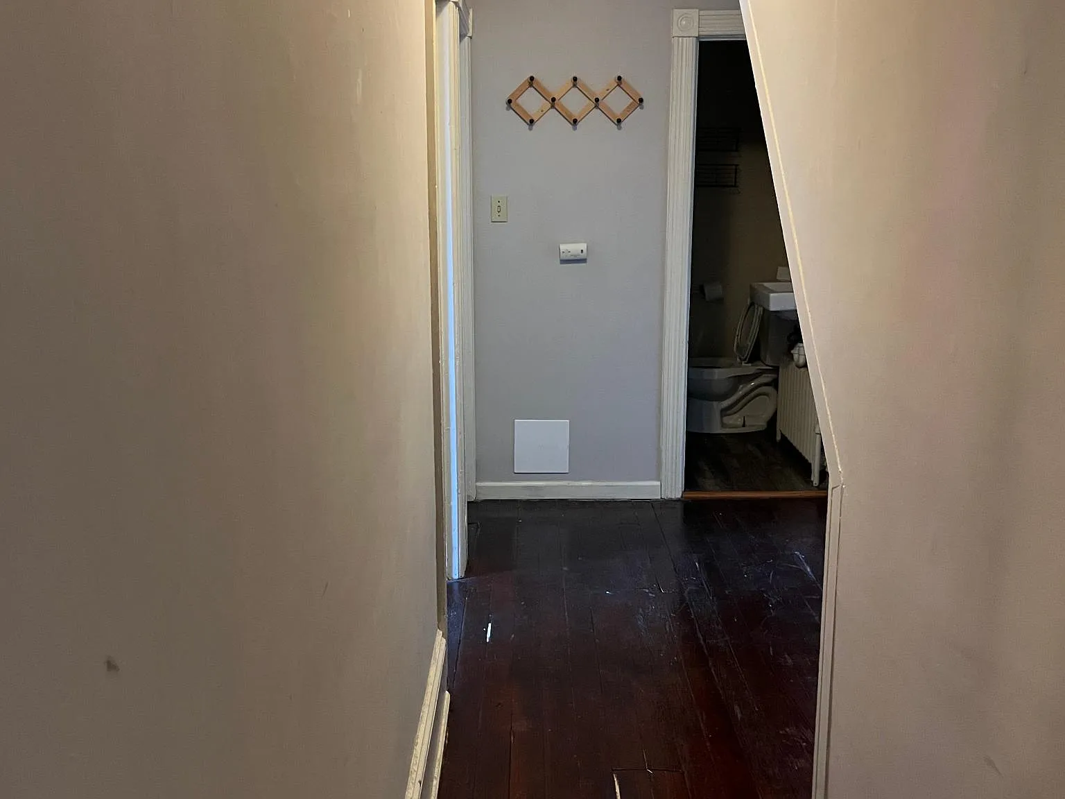712 High St — Photo 2