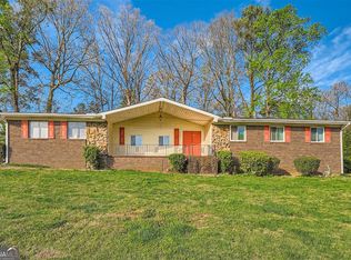 3761 Lisa Dr, Ellenwood, GA 30294