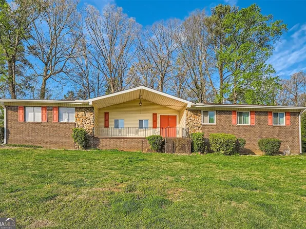3761 Lisa Dr, Ellenwood, GA 30294