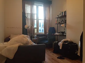 Rented by Rennit Inc.