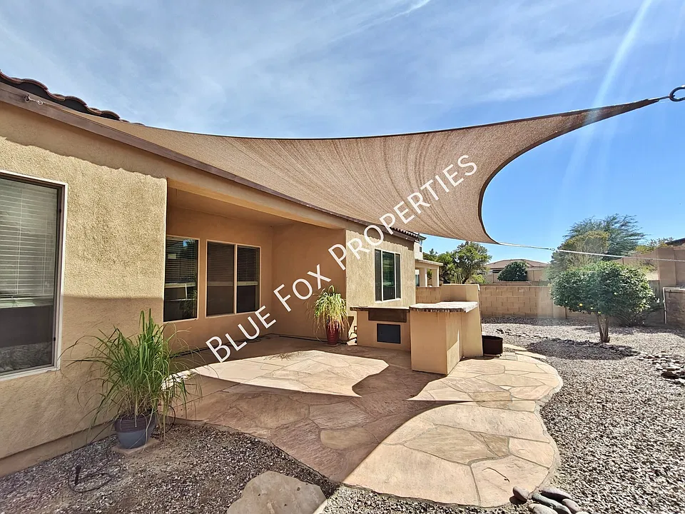 15054 S Camino Rancho Sueno