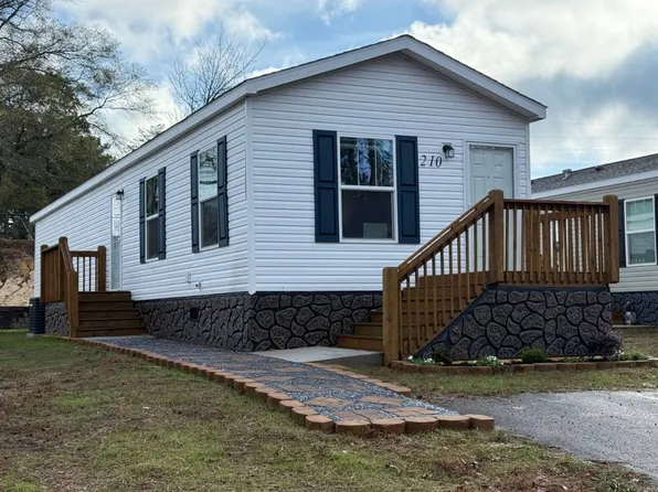 250 Cedar Heights Rd #210, Carrollton, GA 30116