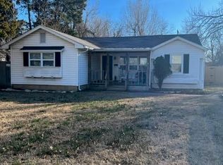 28 E Bowman Ave, Edmond, OK 73034