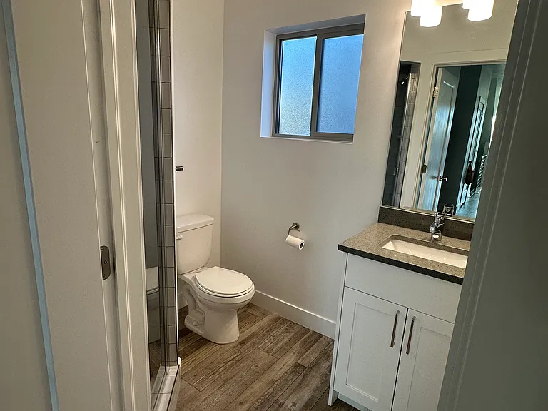 2203 N 525 W — Photo 10
